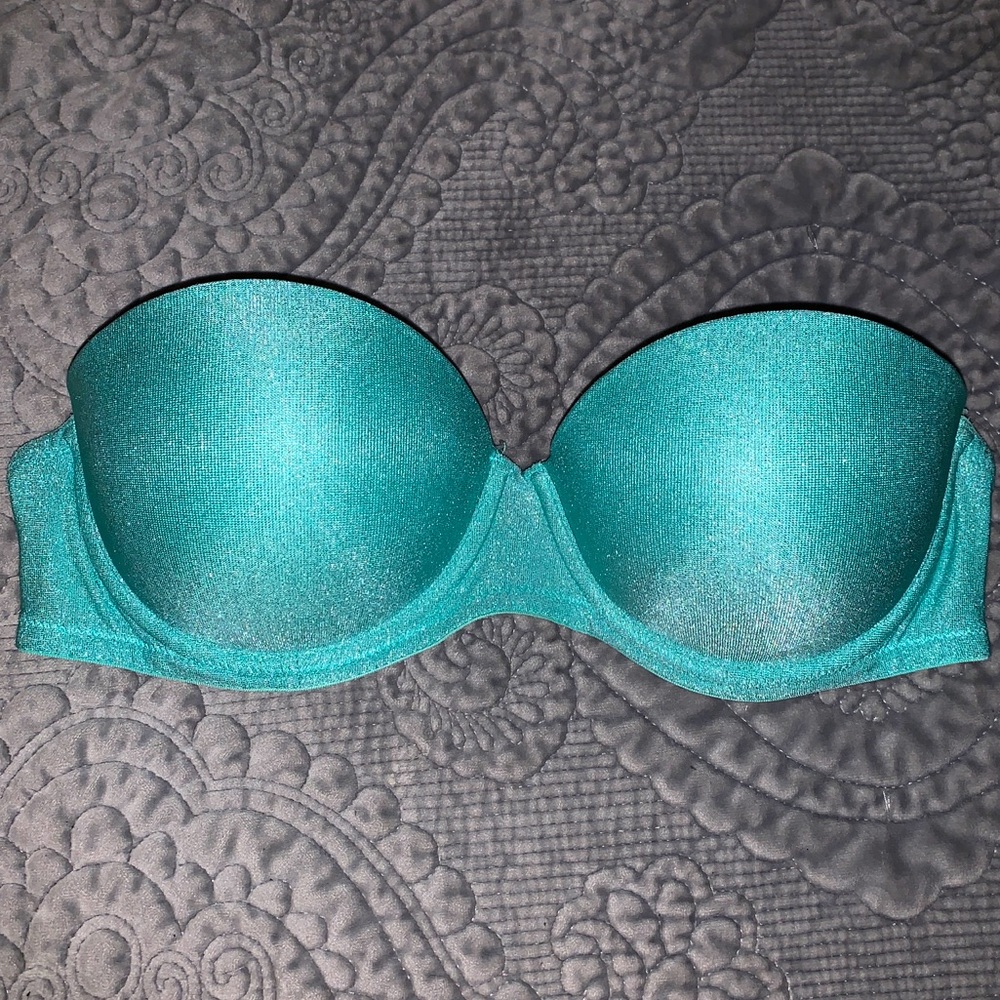 Pink Victoria’s Secret turquoise strapless push-up bra